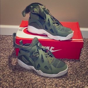 Nike Men's Air Unlimited Basketball Shoes size 11